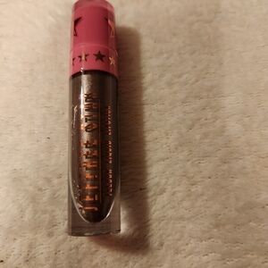 Jeffree Star Velour Liquid Lipstick in Restraints